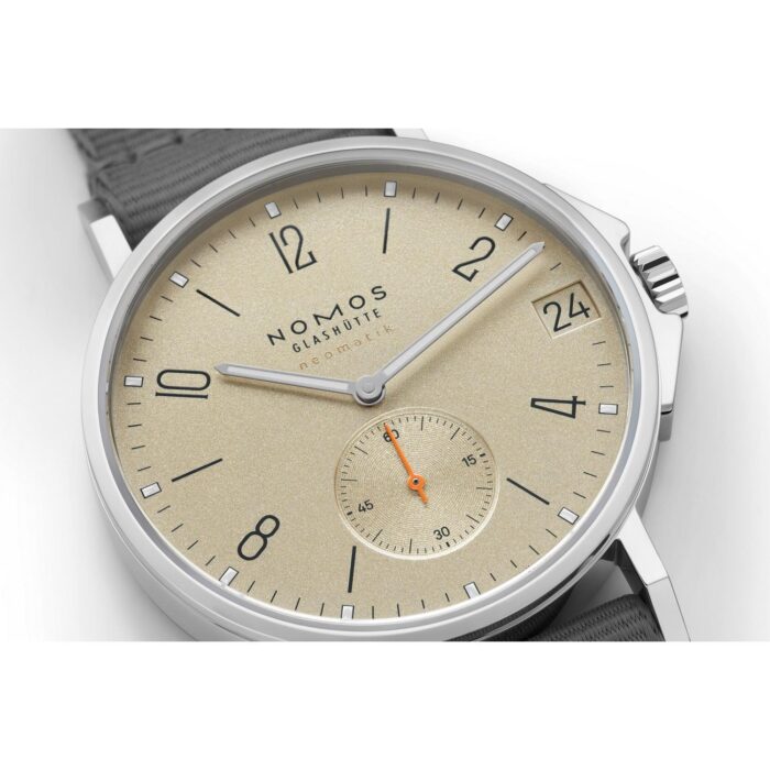 NOMOS AHOI NEOMATIK 38 DATUM SAND - 527