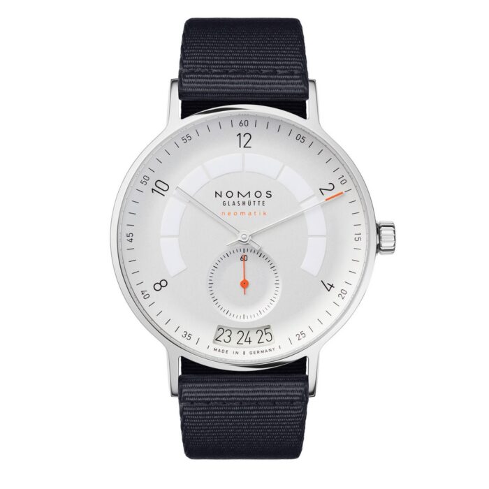 NOMOS AUTOBAHN 41 NEOMATIK DATUM - 1301