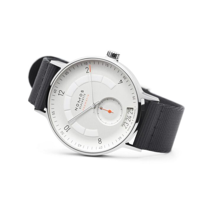 NOMOS AUTOBAHN 41 NEOMATIK DATUM - 1301