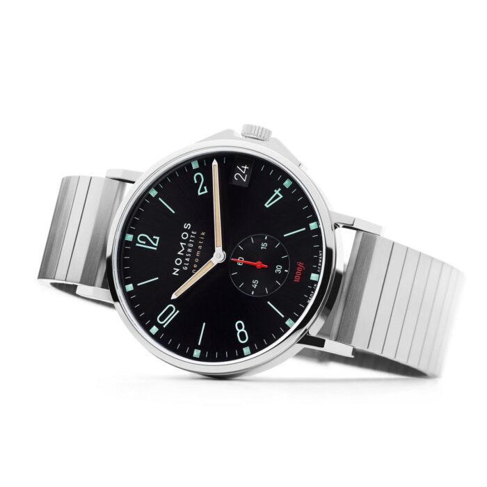 NOMOS Neo Tangente Sport 42 Datum MB - 581