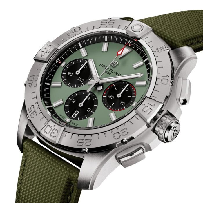 BREITLING AVENGER B01 CHRONOGRAPH 44 MM - AB0147101L1X1