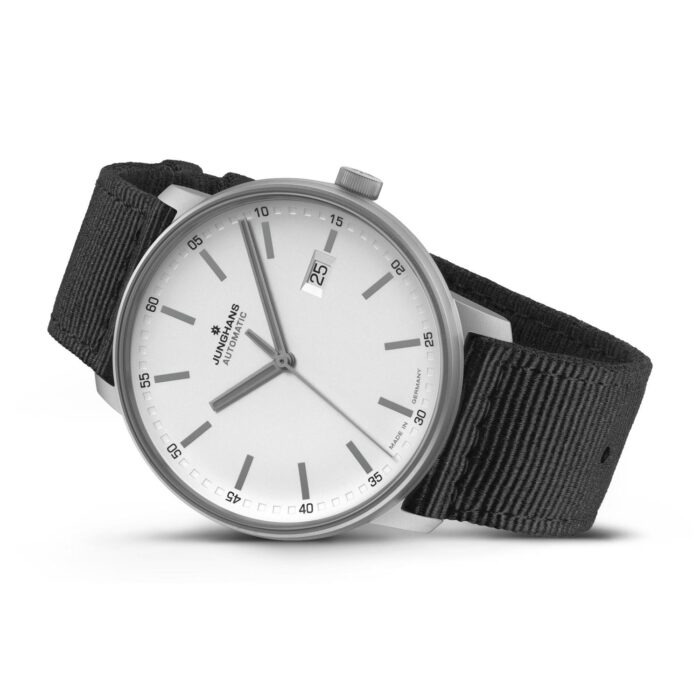 JUNGHANS FORM A TITAN - 027-2000-00