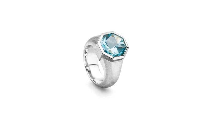 ATELIER WAGNER RING OKTAGON MIT TOPAS - R-AG-WG7-TOP-OKT