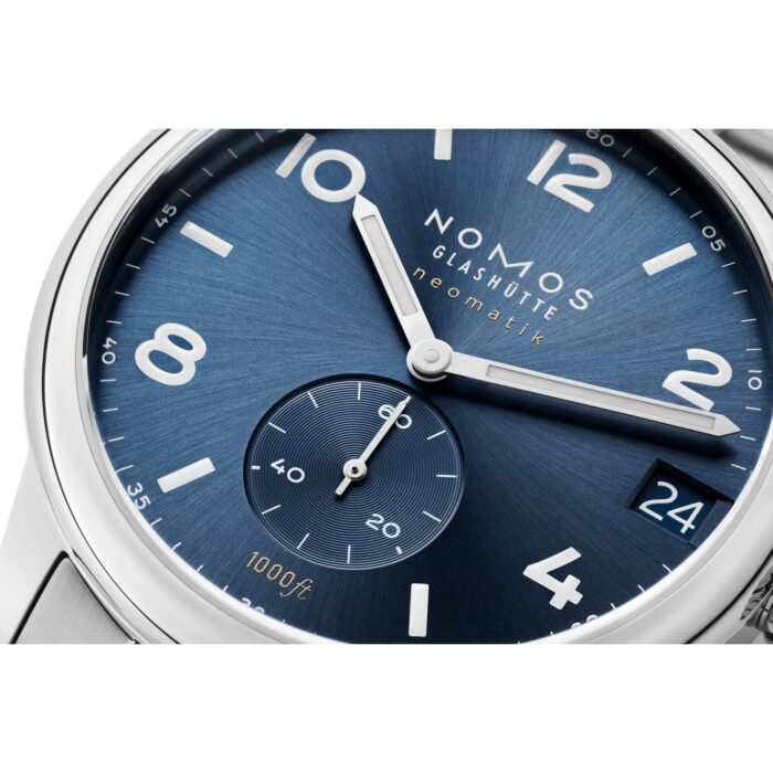NOMOS CLUB SPORT NEOMATIK 42 DATUM BLAU - 782