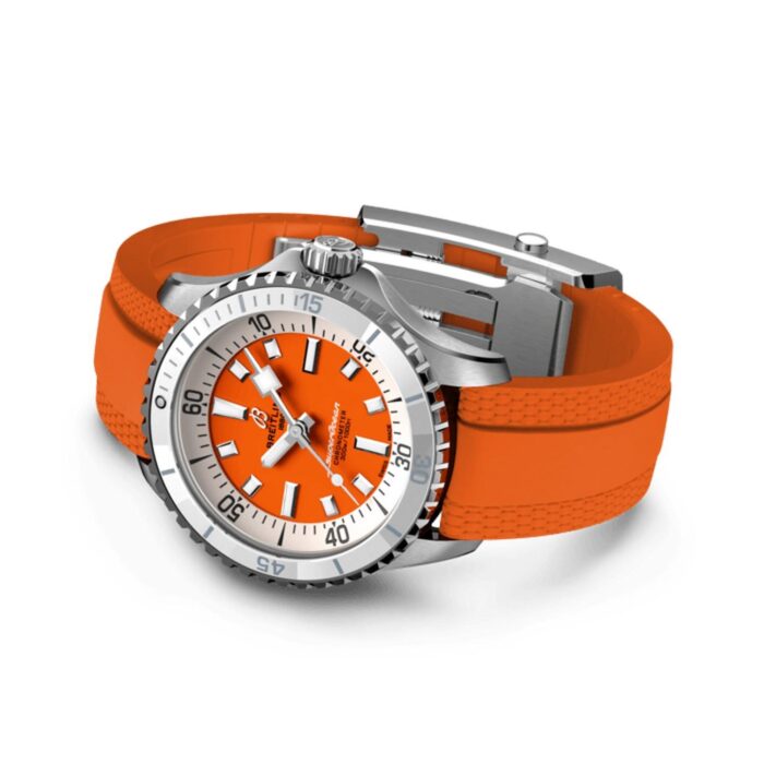 BREITLING SUPEROCEAN III AUTOMATIC 36 - A17377211O1S1
