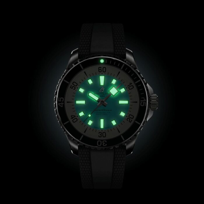 BREITLING SUPEROCEAN III AUTOMATIC 44 - A17376211L2S1