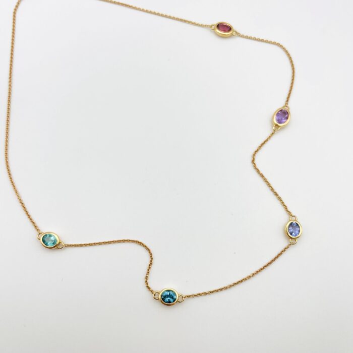 ATELIER WAGNER COLLIER MIT 5 OVALEN BUNTEN STEINEN - H-OVAL-BUNT-R7