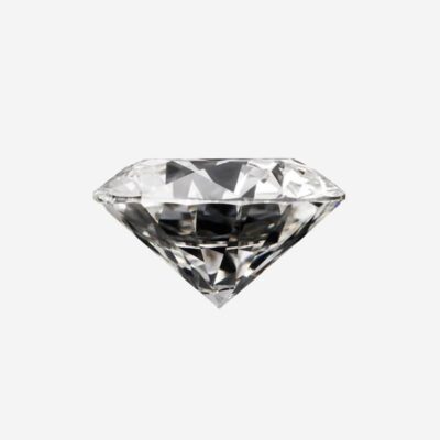 Eine isolierte Ansicht eines funkelnden, facettierten Diamanten auf einem schlichten weißen Hintergrund. Der Diamant ist im klassischen Stil geschliffen, was seine Klarheit und Brillanz zur Geltung bringt und ihn zu einem atemberaubenden Beispiel macht, das direkt aus jedem Schmucklexikon stammt.