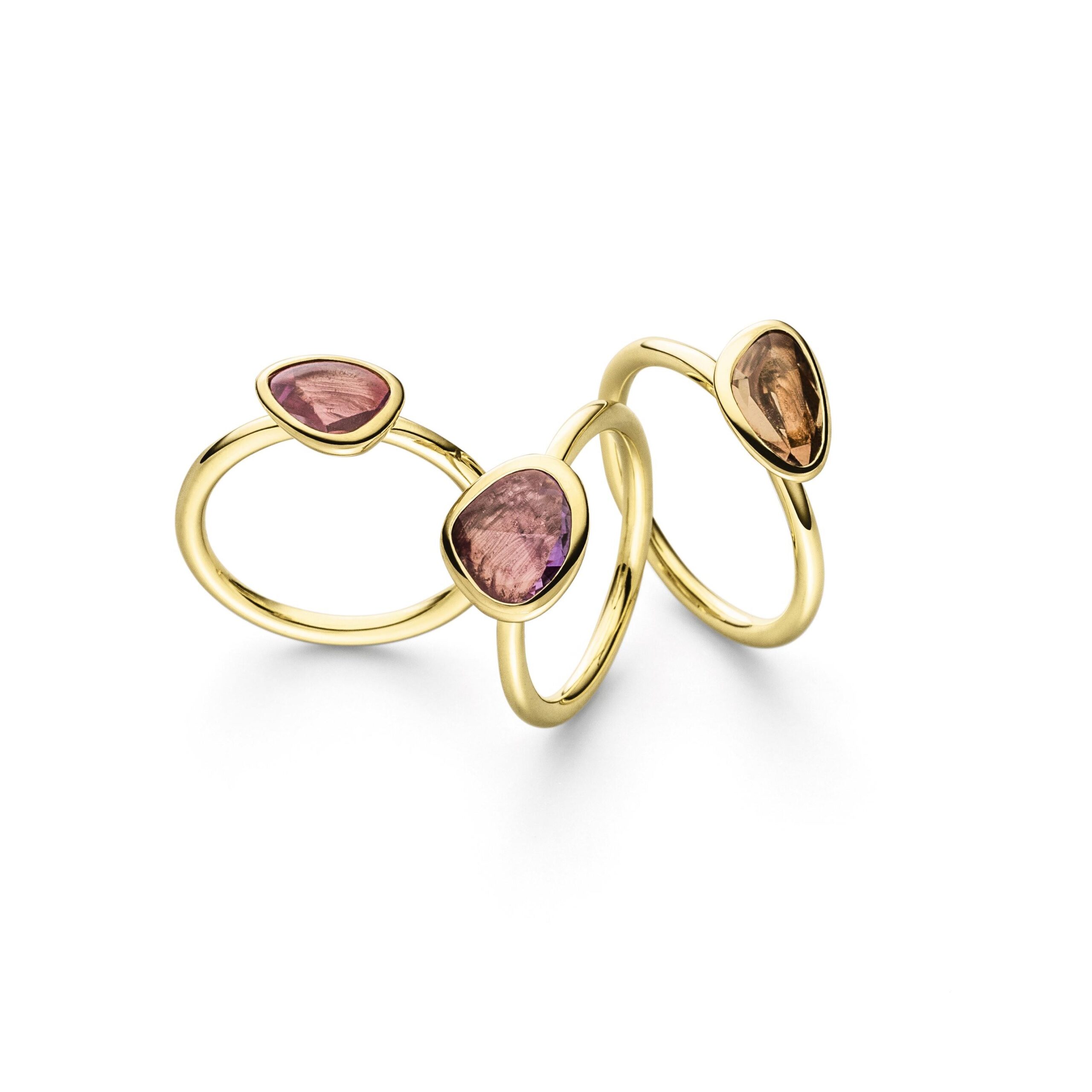 ATELIER WAGNER RING MIT ROTEM SAPHIR - R-GG7-SAPH-FLA-div