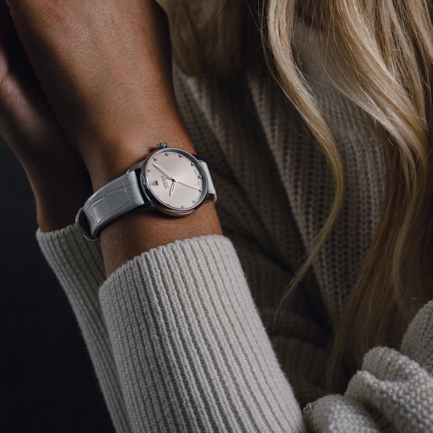 UNION GLASHÜTTE SERIS DATUM 33 MM - D0132071702600