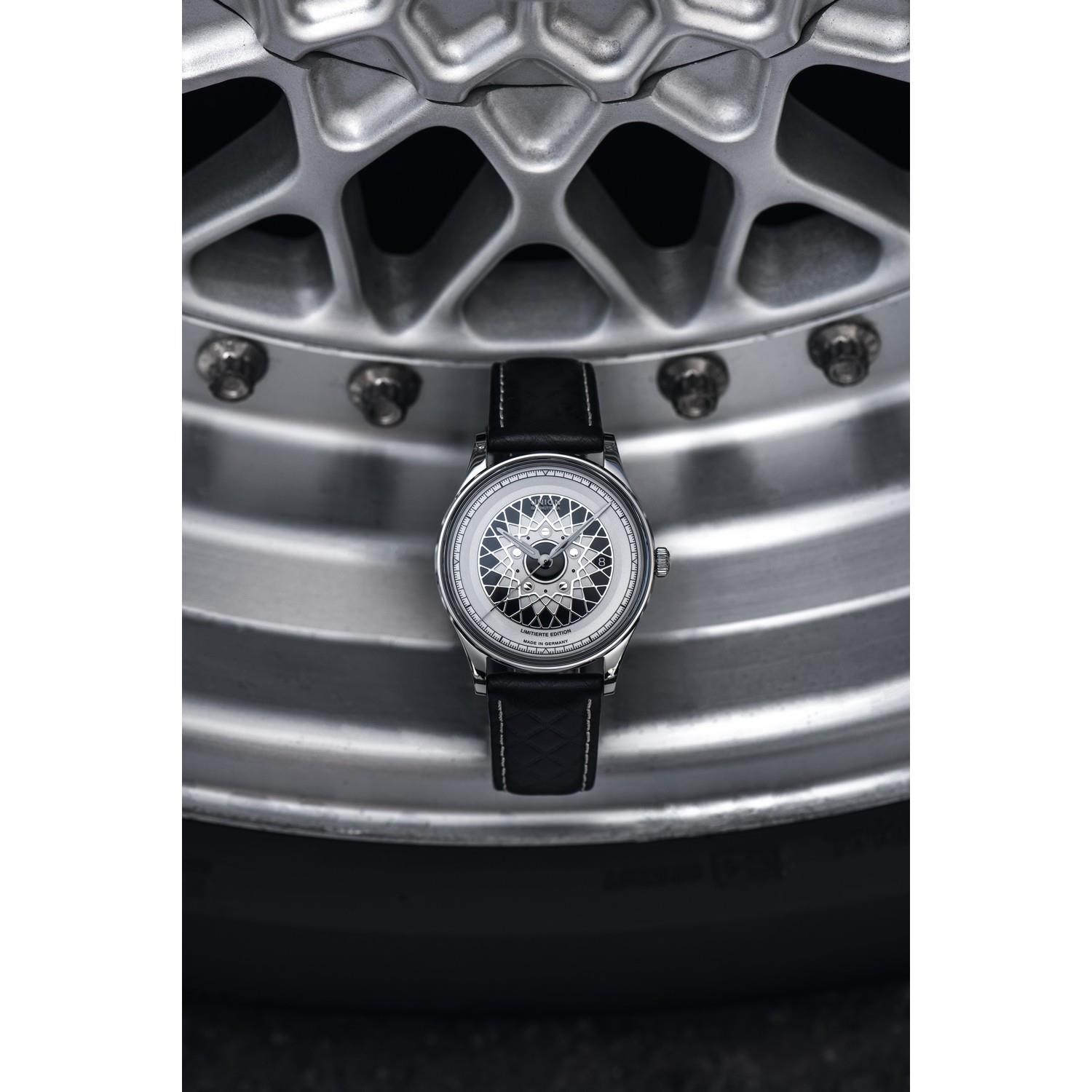 UNION GLASHÜTTE NORAMIS DATE DEUTSCHLAND KLASSIK 2024 40 MM - D0164071603009